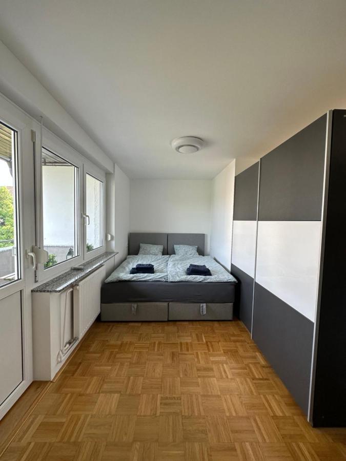 Granny'S Vintage Chic Apartment Maribor Bagian luar foto